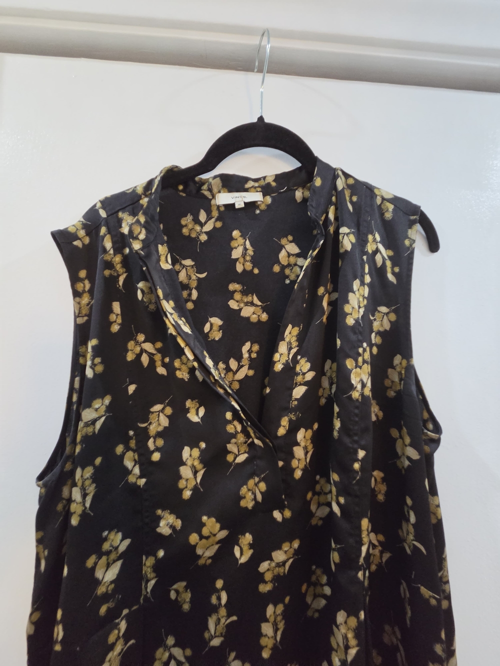 Camilla Olive Green Floral Trimmed Kimono - Picture 3 of 8